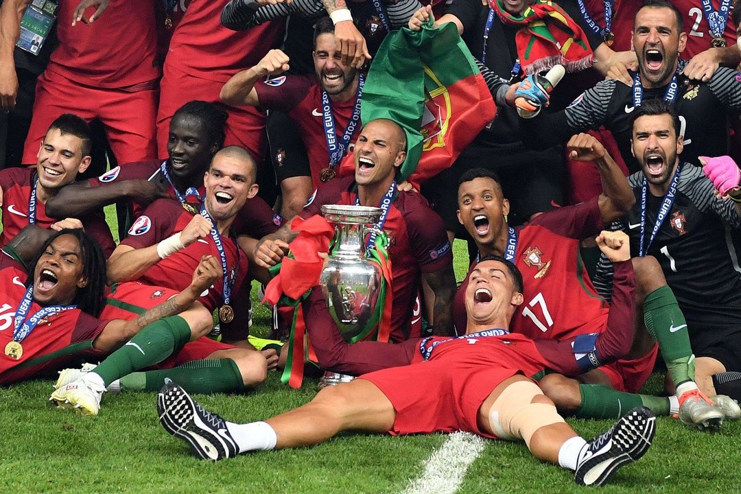 Portugal se proclamó campeón de Europa por primera y única vez en su historia, el 10 de julio de 2016 en el estadio Saint Denis EFE/ARCHIVO/EPA/FEDERICO GAMBARINI